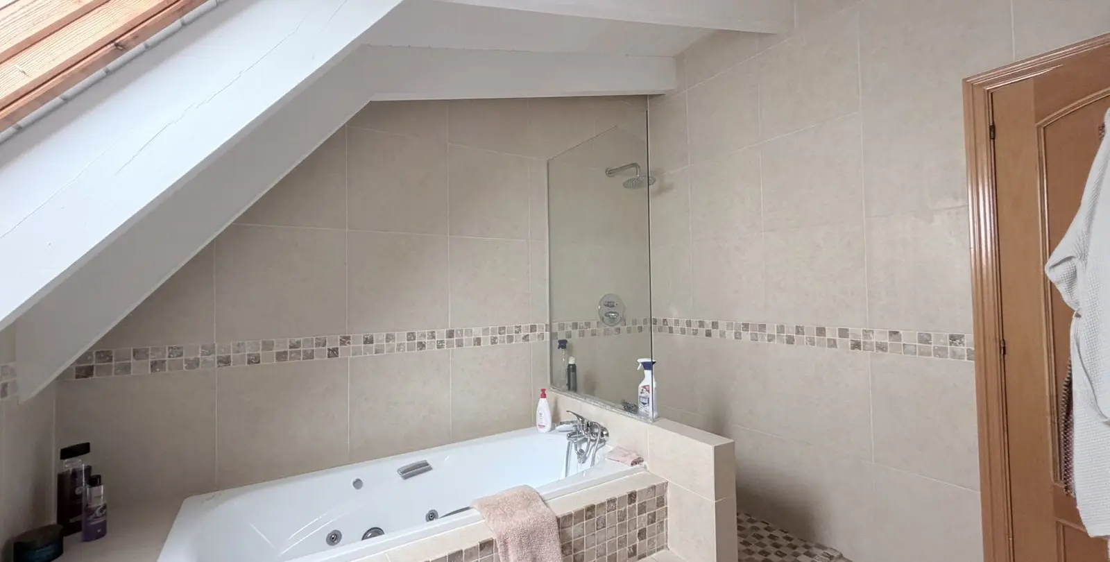 Sale of detached villa in Mijas Costa 15
