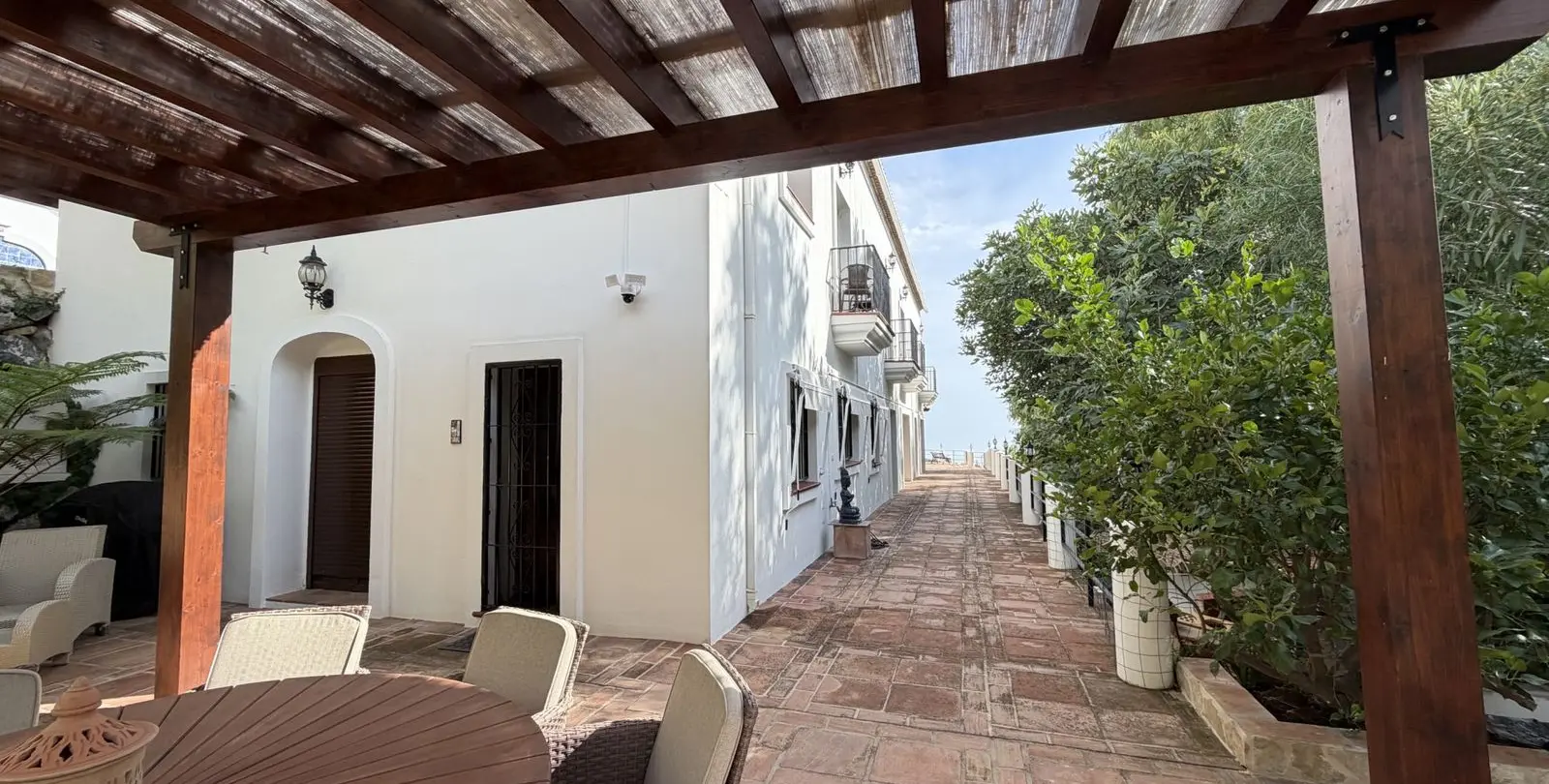 Sale of detached villa in Mijas Costa 24