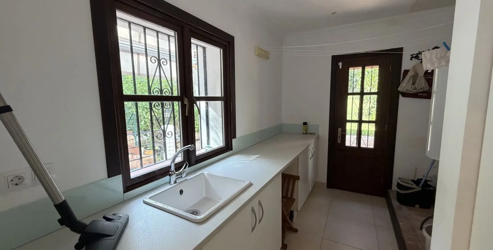 Sale of detached villa in Mijas Costa 43