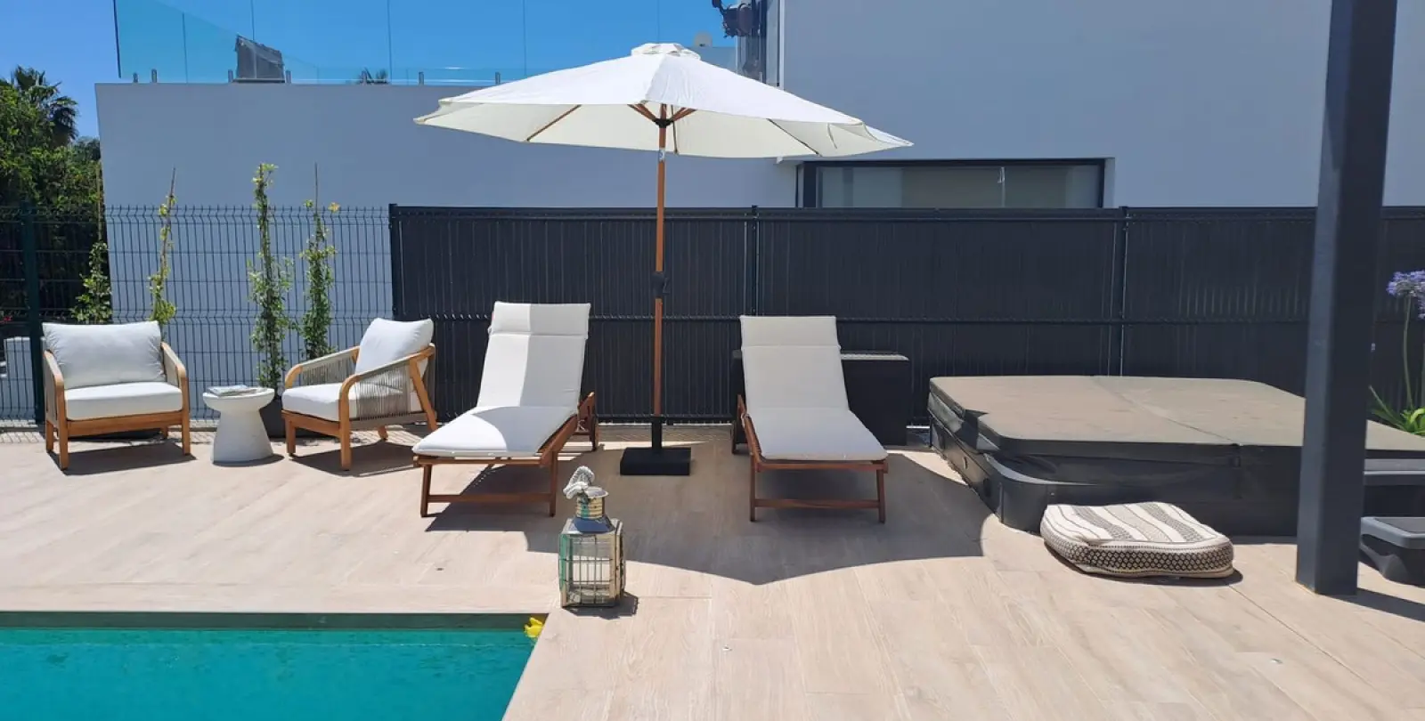 Краткосрочная аренда  отдельно стоящей виллы в Estepona 2