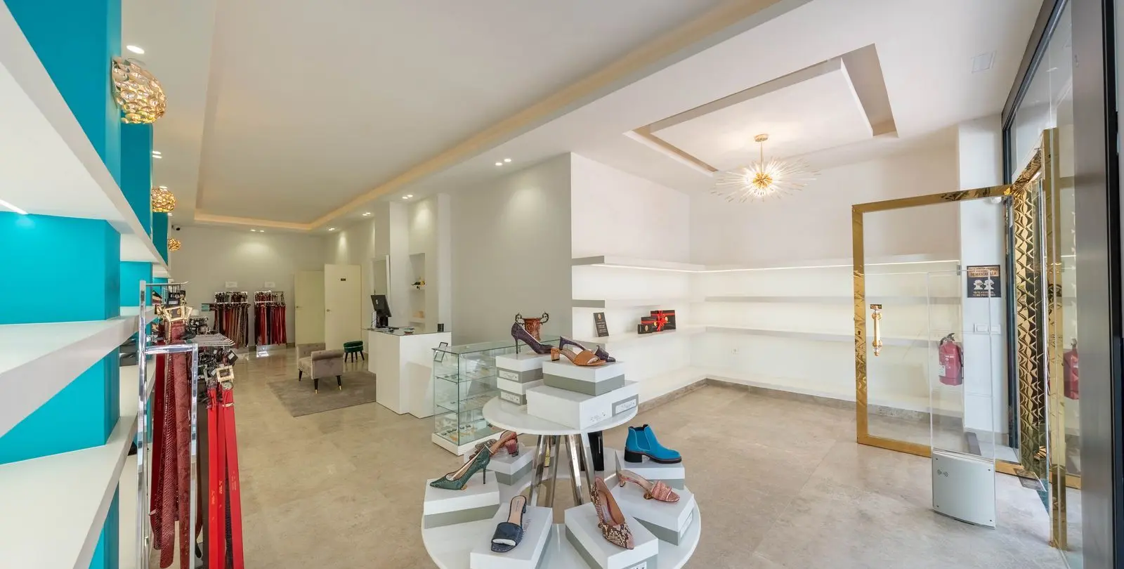Venta de tienda en Marbella 2