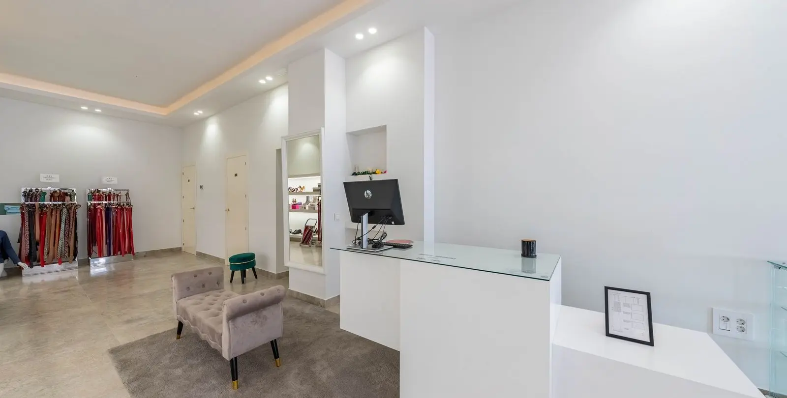 Venta de tienda en Marbella 6