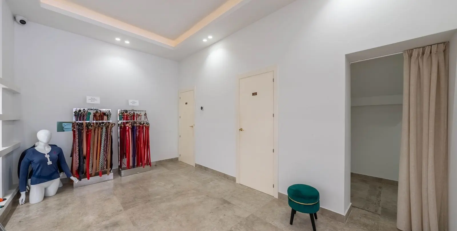 Venta de tienda en Marbella 8