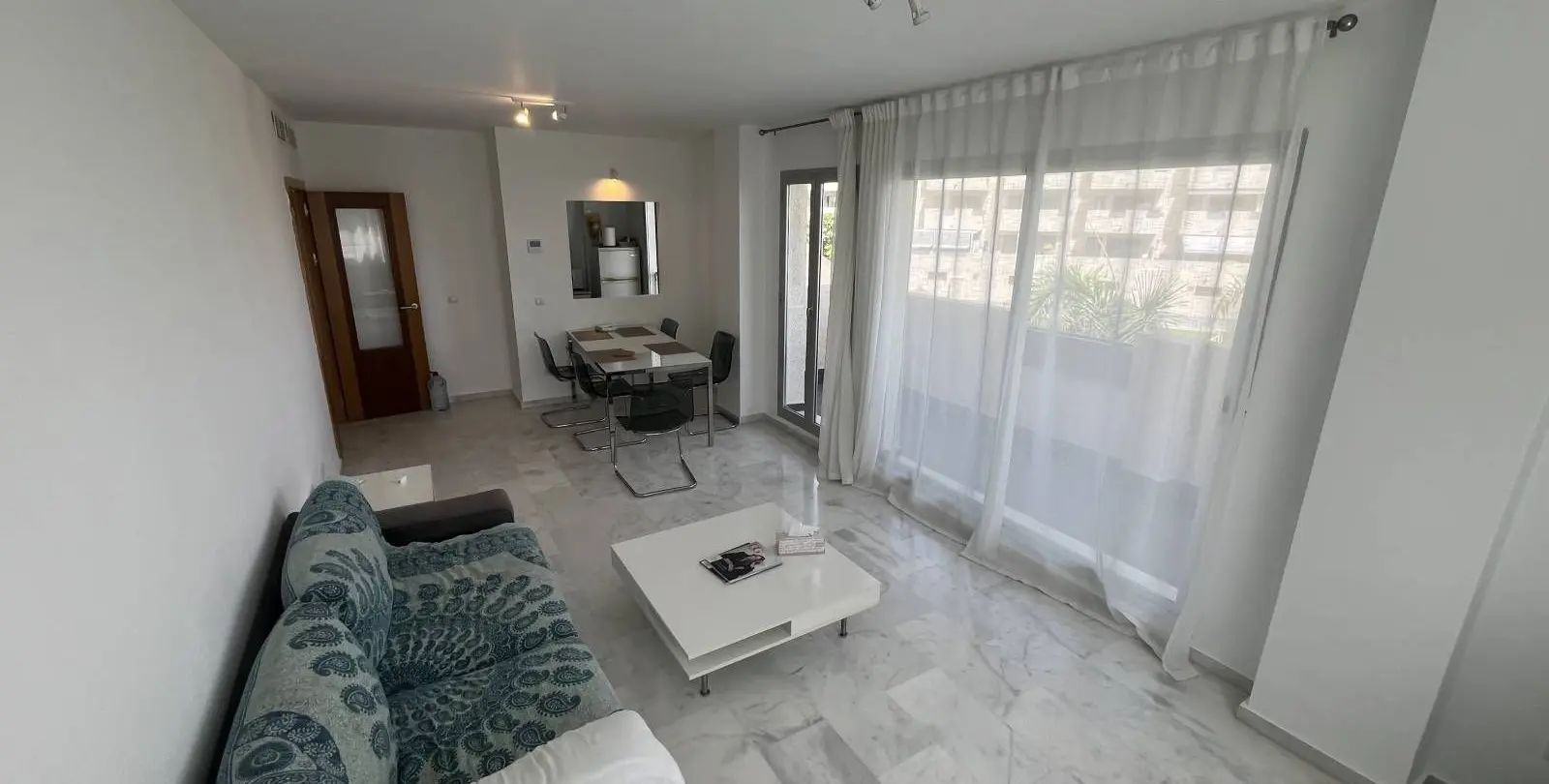 Продажа апартаментов на среднем этаже в Riviera del Sol 7