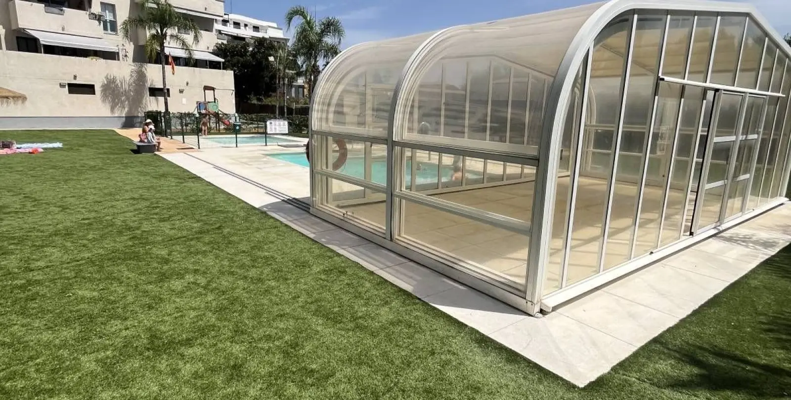 Продажа апартаментов на среднем этаже в Riviera del Sol 38