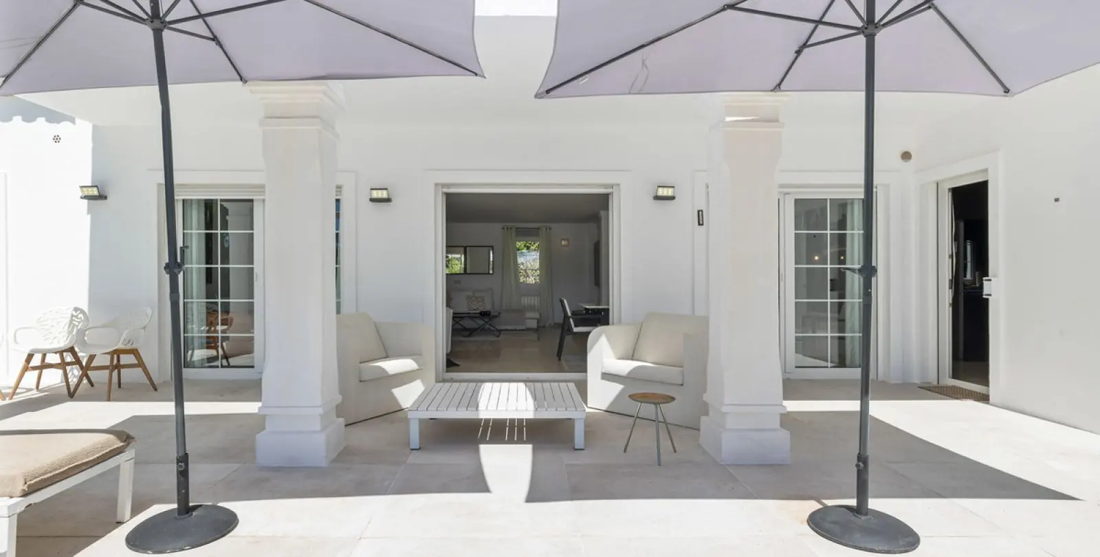 Long-term rent of detached villa in El Paraiso 3