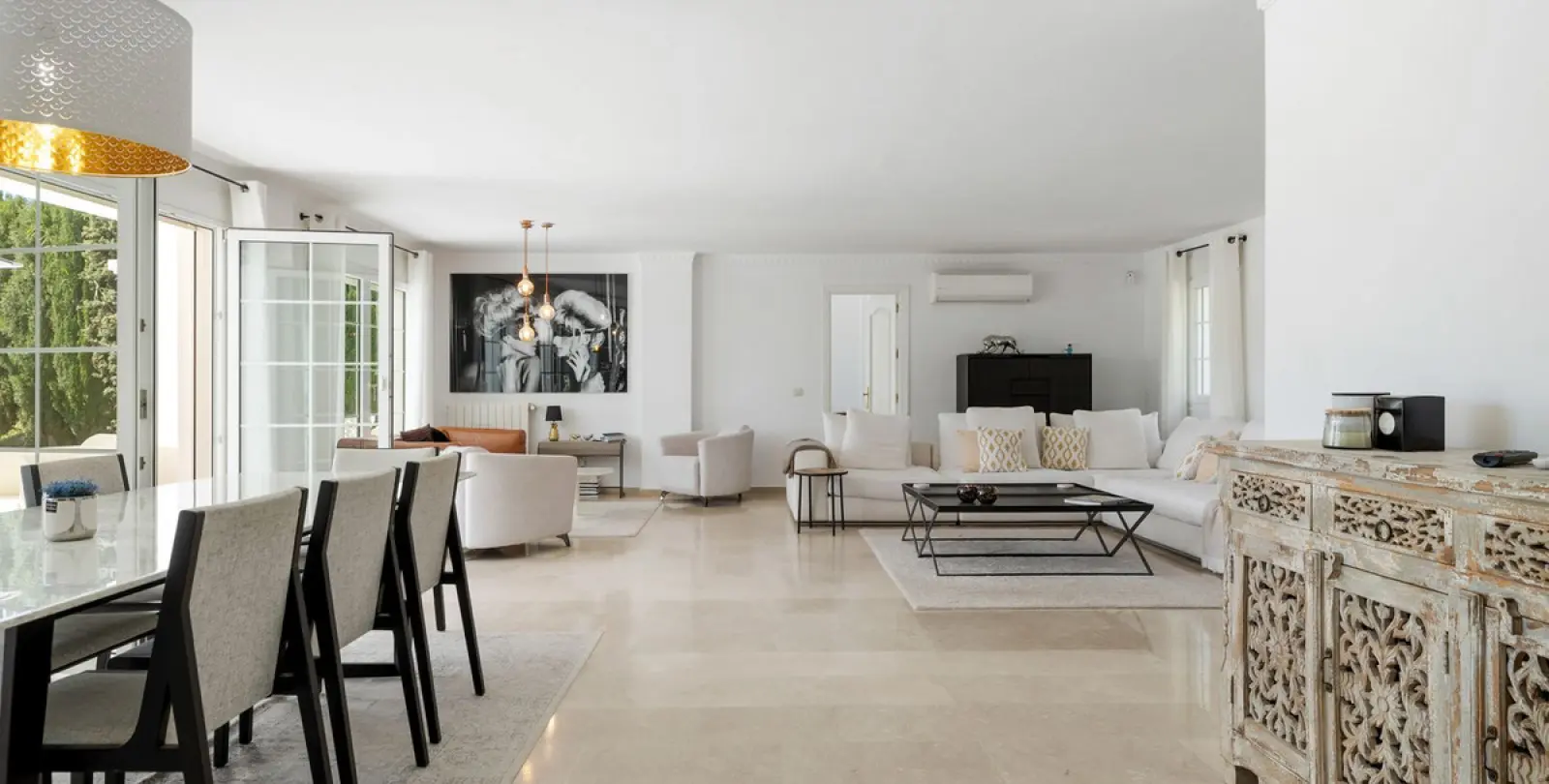 Long-term rent of detached villa in El Paraiso 13