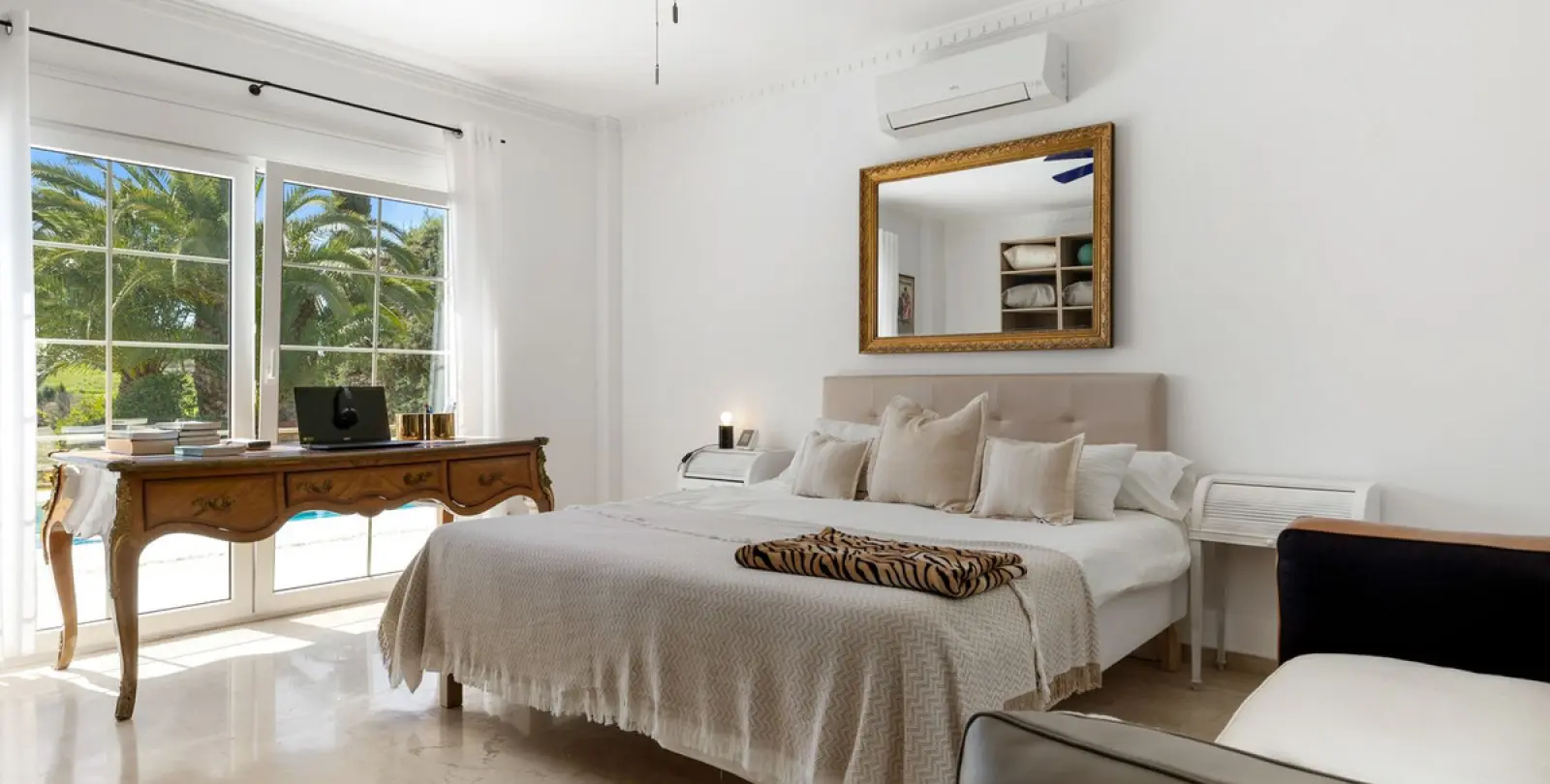 Long-term rent of detached villa in El Paraiso 33
