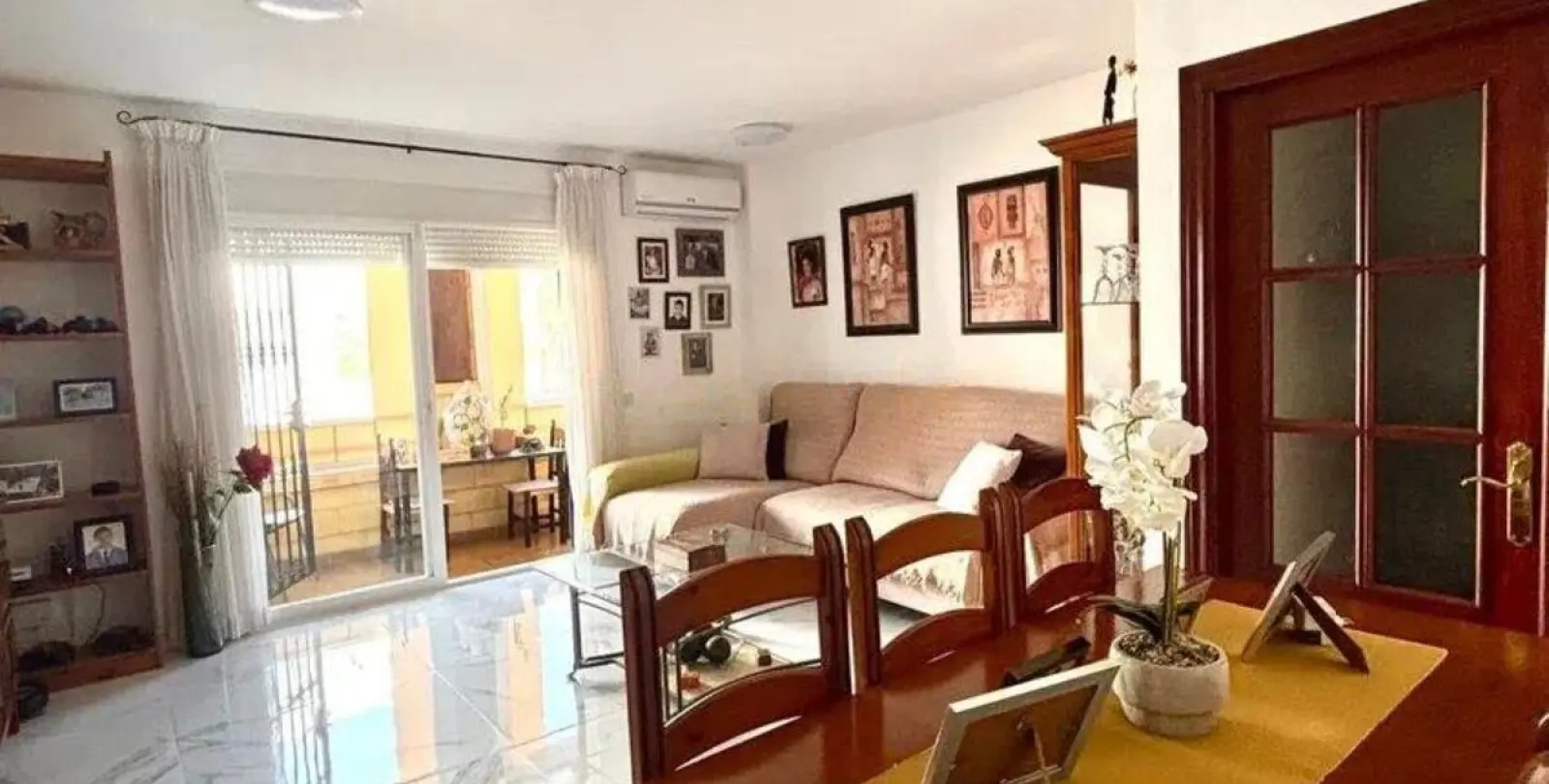 Sale of ground floor apartment in Cancelada 2