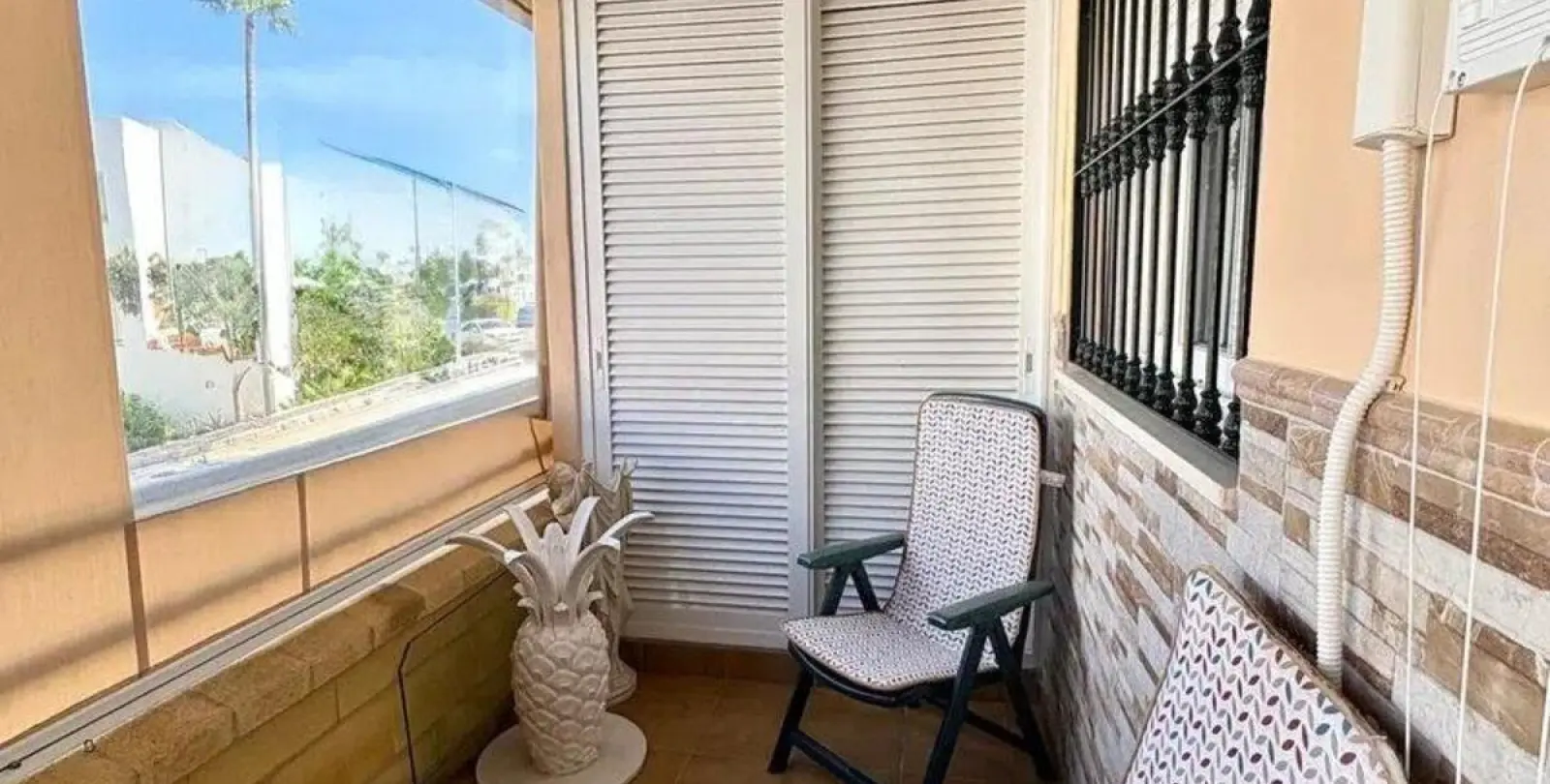 Sale of ground floor apartment in Cancelada 4