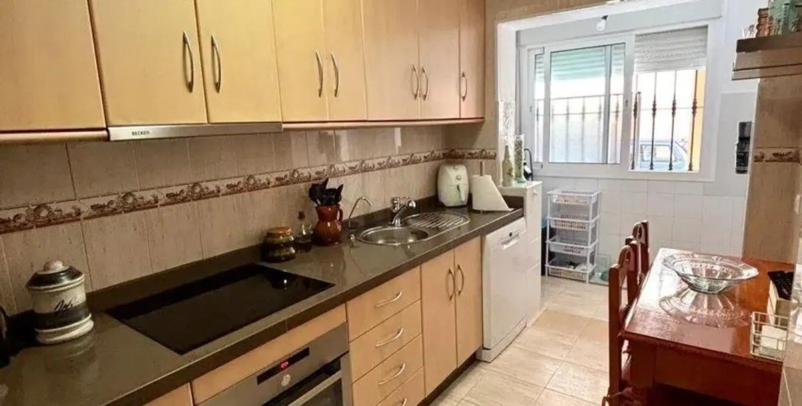 Sale of ground floor apartment in Cancelada 12