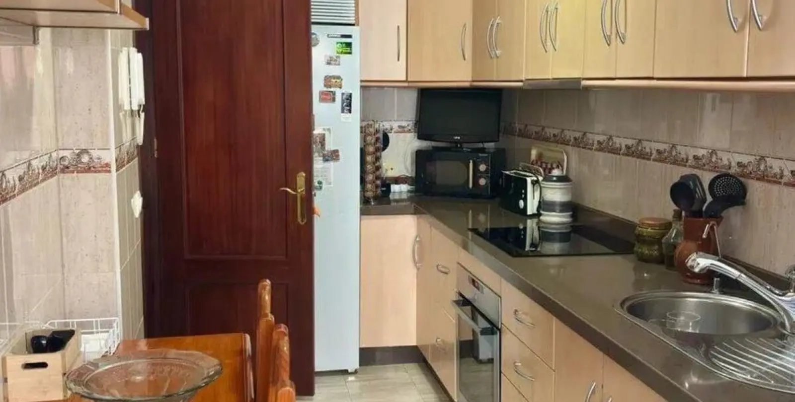 Sale of ground floor apartment in Cancelada 13