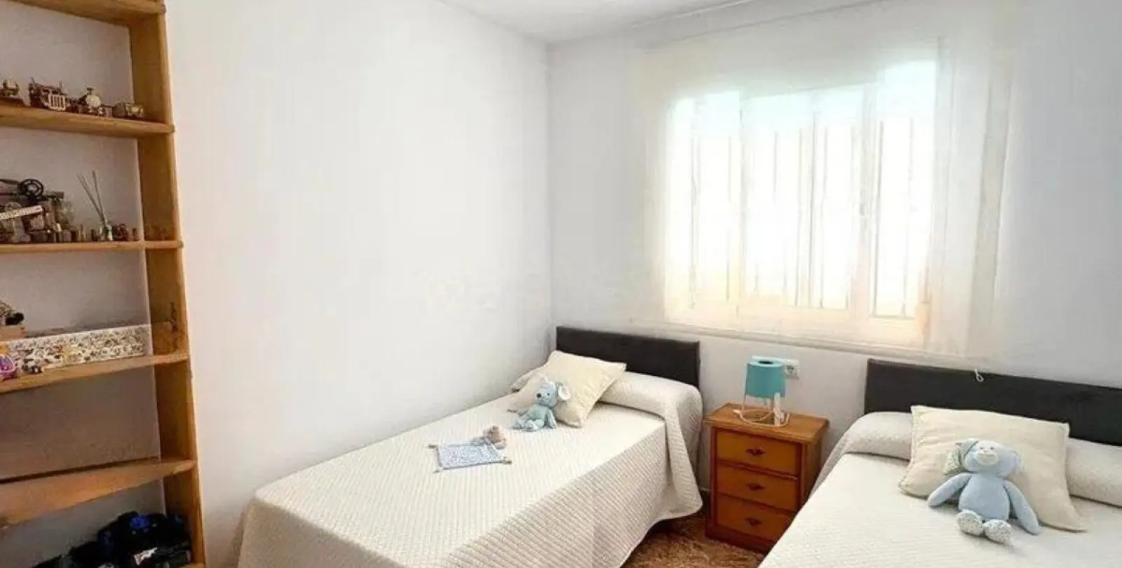 Sale of ground floor apartment in Cancelada 22