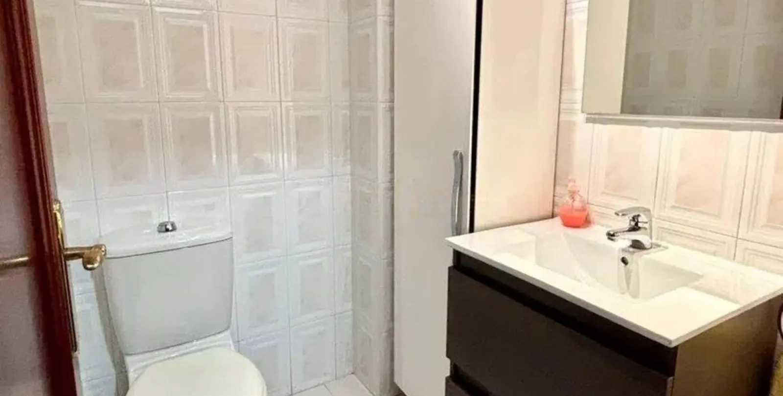 Sale of ground floor apartment in Cancelada 24