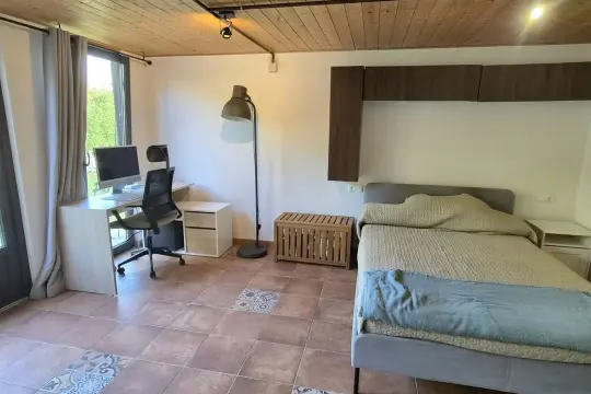 Image 43 thumb