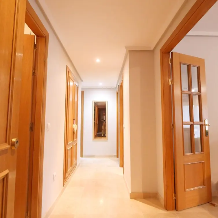 Sale of middle floor apartment in Cabopino