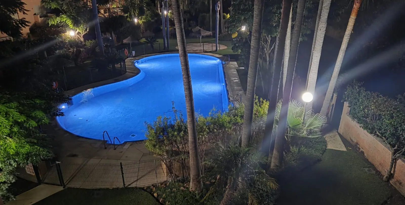 Sale of middle floor apartment in Cabopino 11