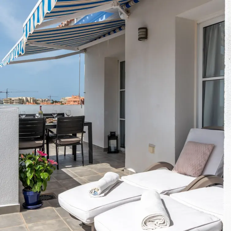 Sale of penthouse in El Faro