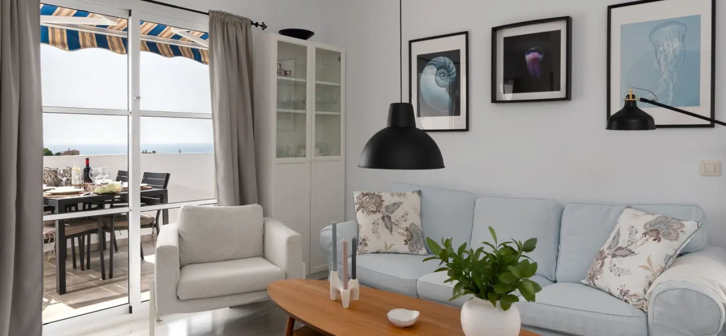 Sale of penthouse in El Faro 4