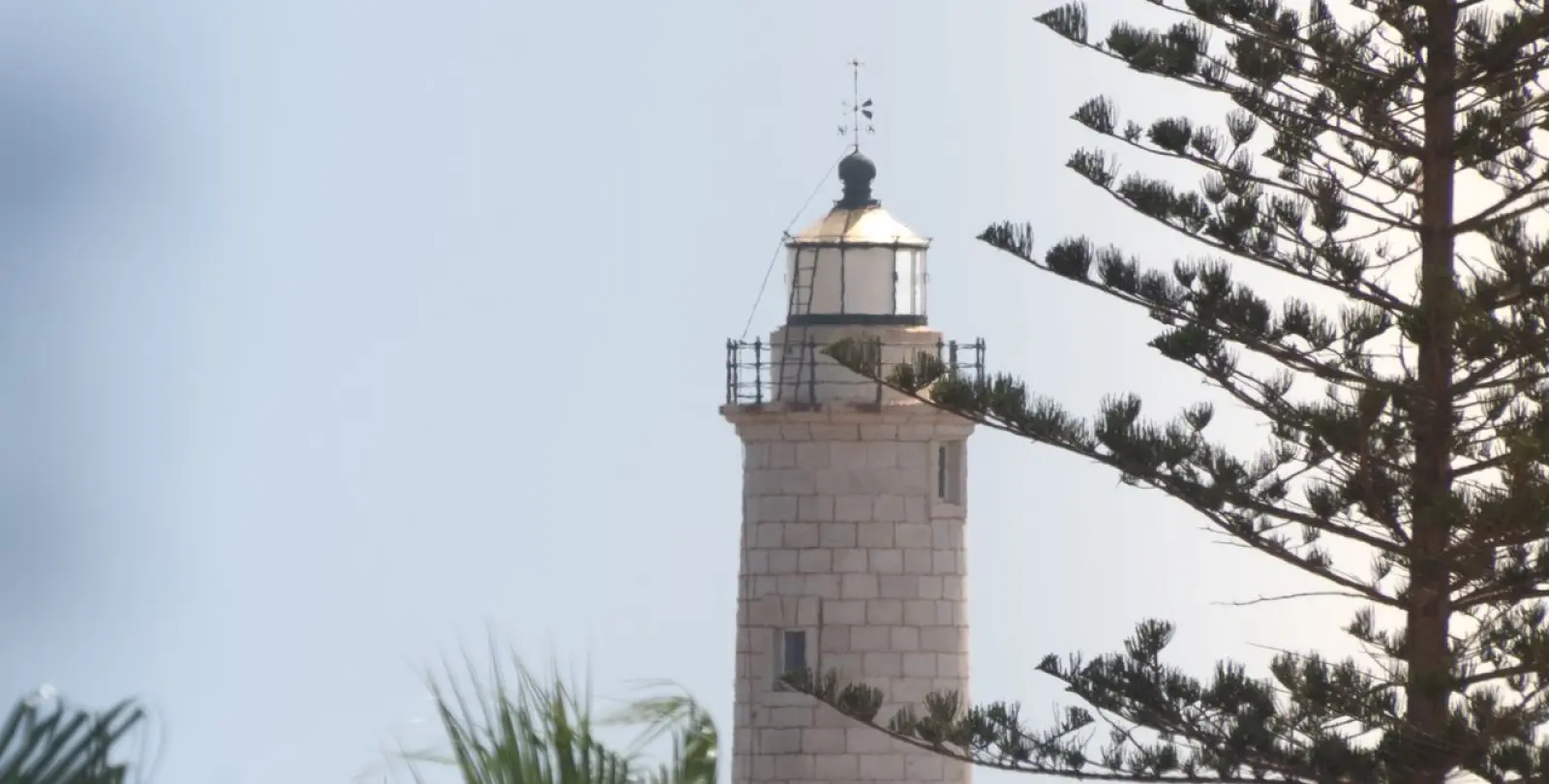 Sale of penthouse in El Faro 7