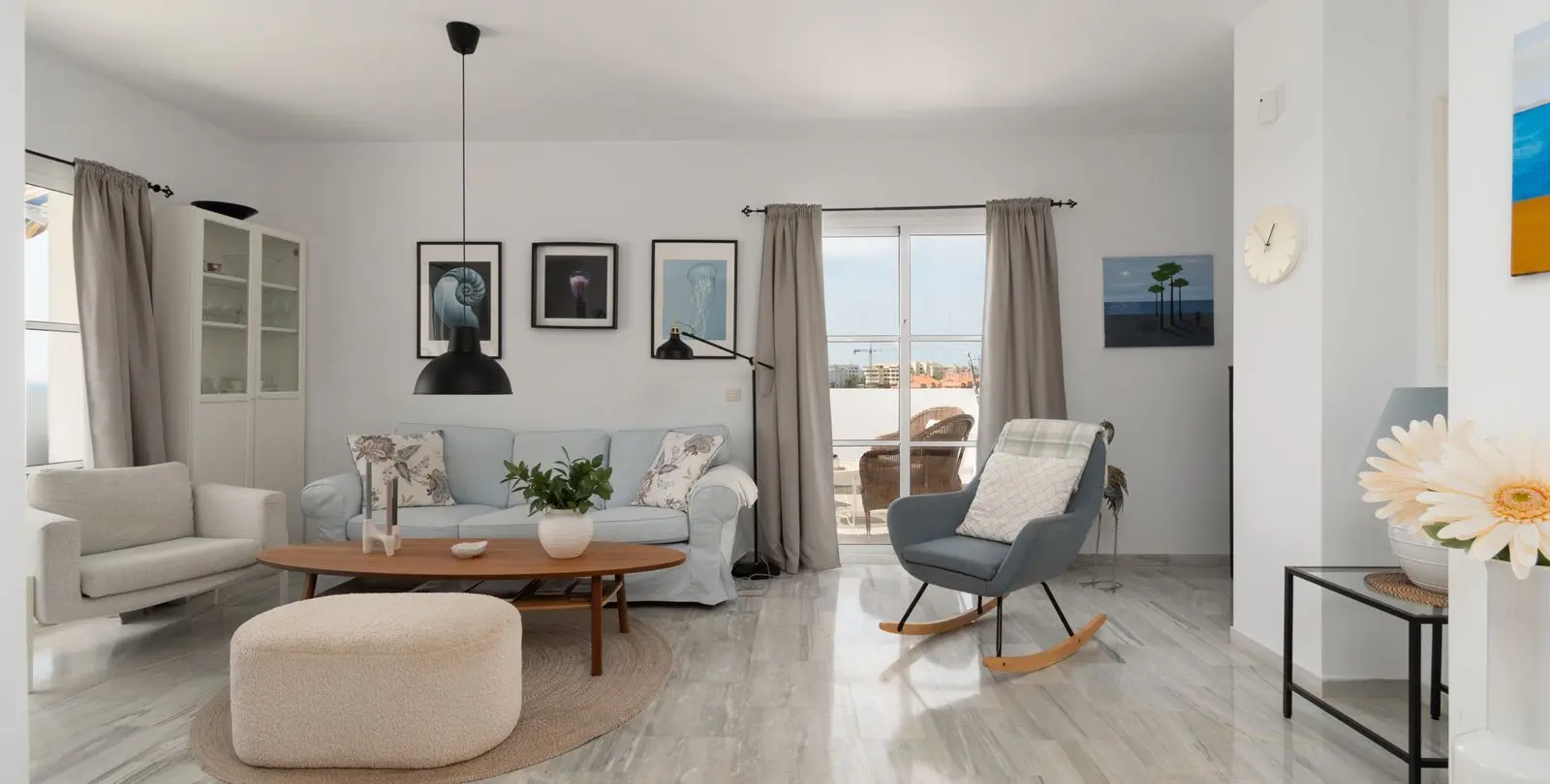Sale of penthouse in El Faro 12