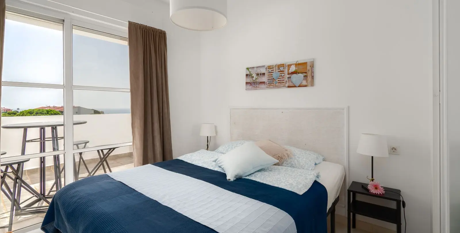 Sale of penthouse in El Faro 13