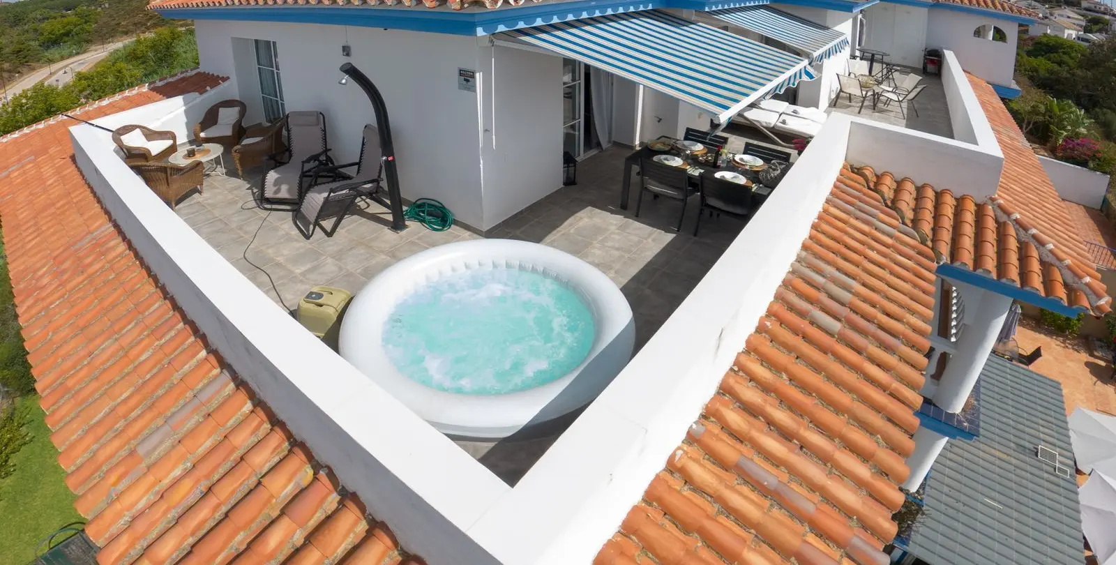 Sale of penthouse in El Faro 26