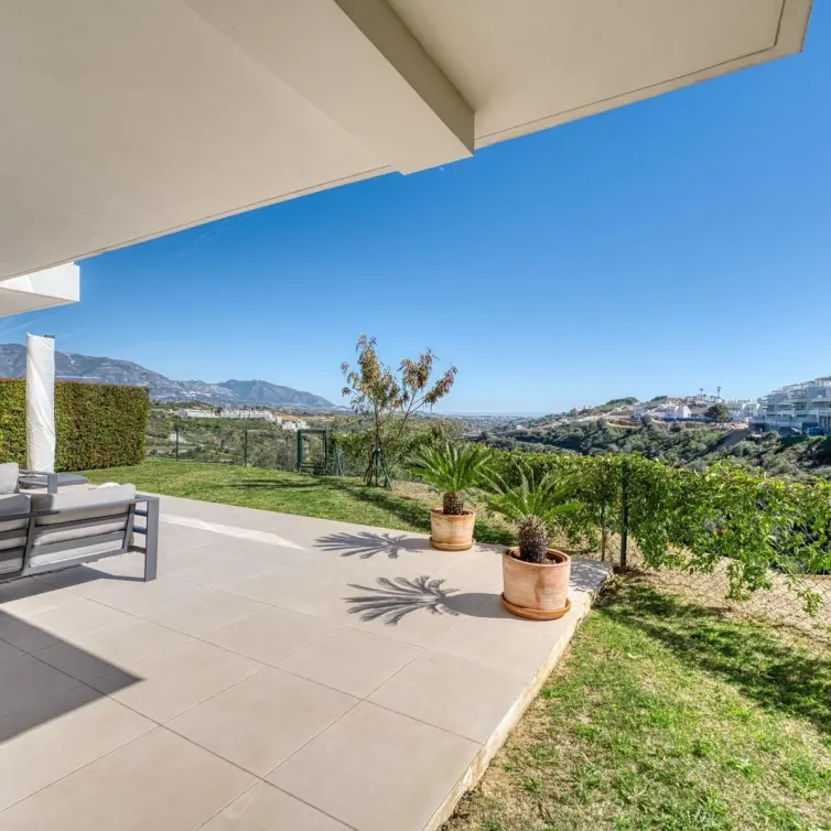 Sale of ground floor apartment in La Cala de Mijas