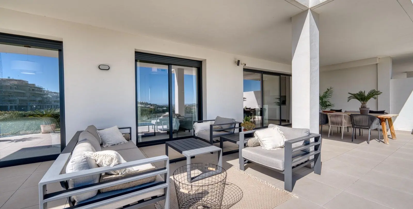 Sale of ground floor apartment in La Cala de Mijas 5