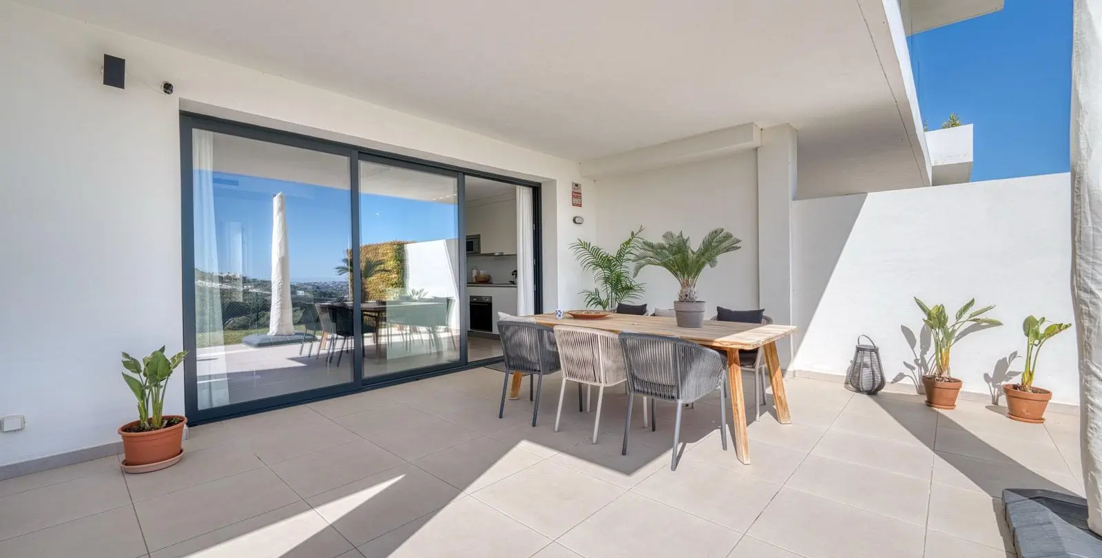 Sale of ground floor apartment in La Cala de Mijas 6