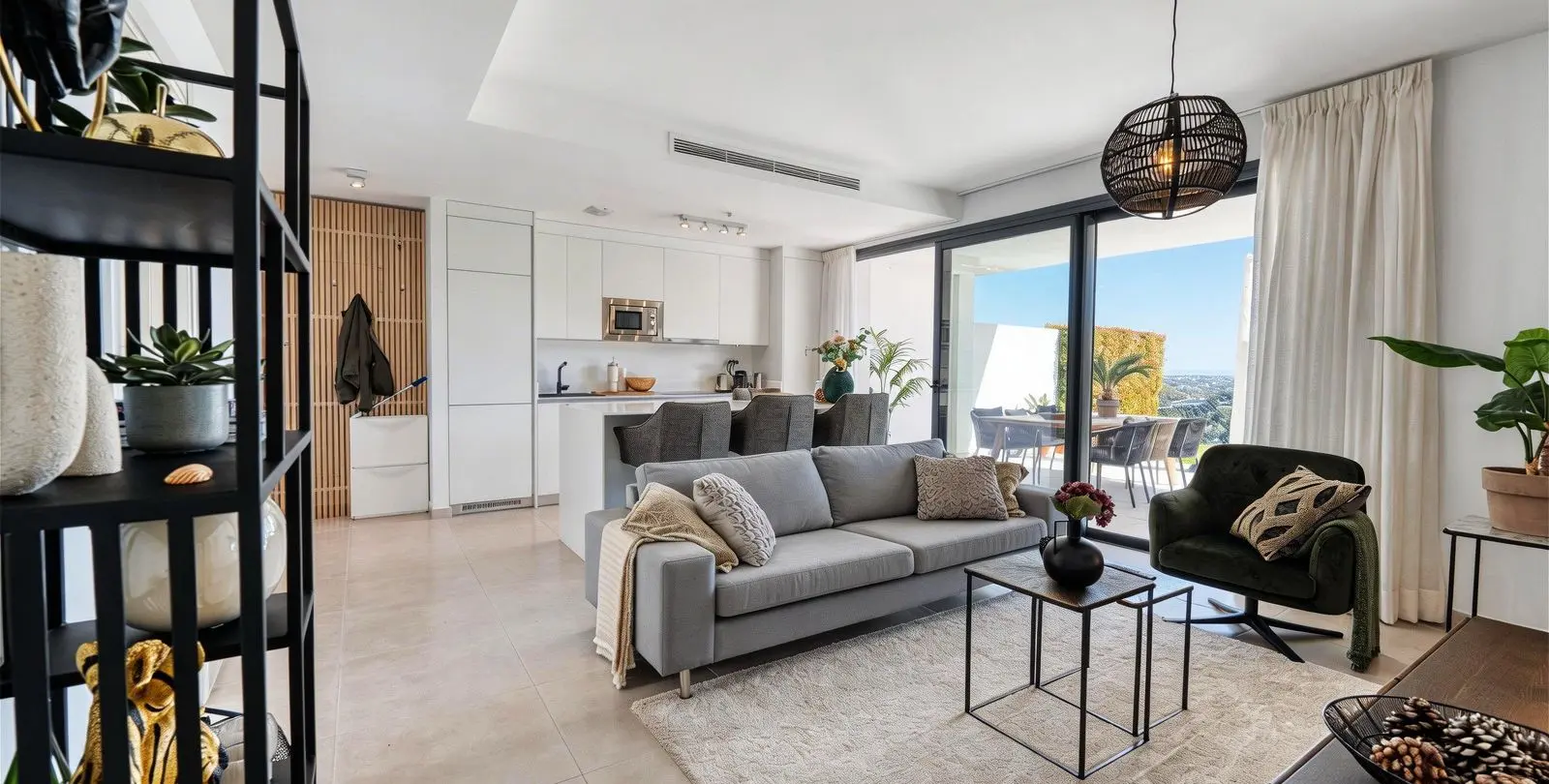 Sale of ground floor apartment in La Cala de Mijas 7