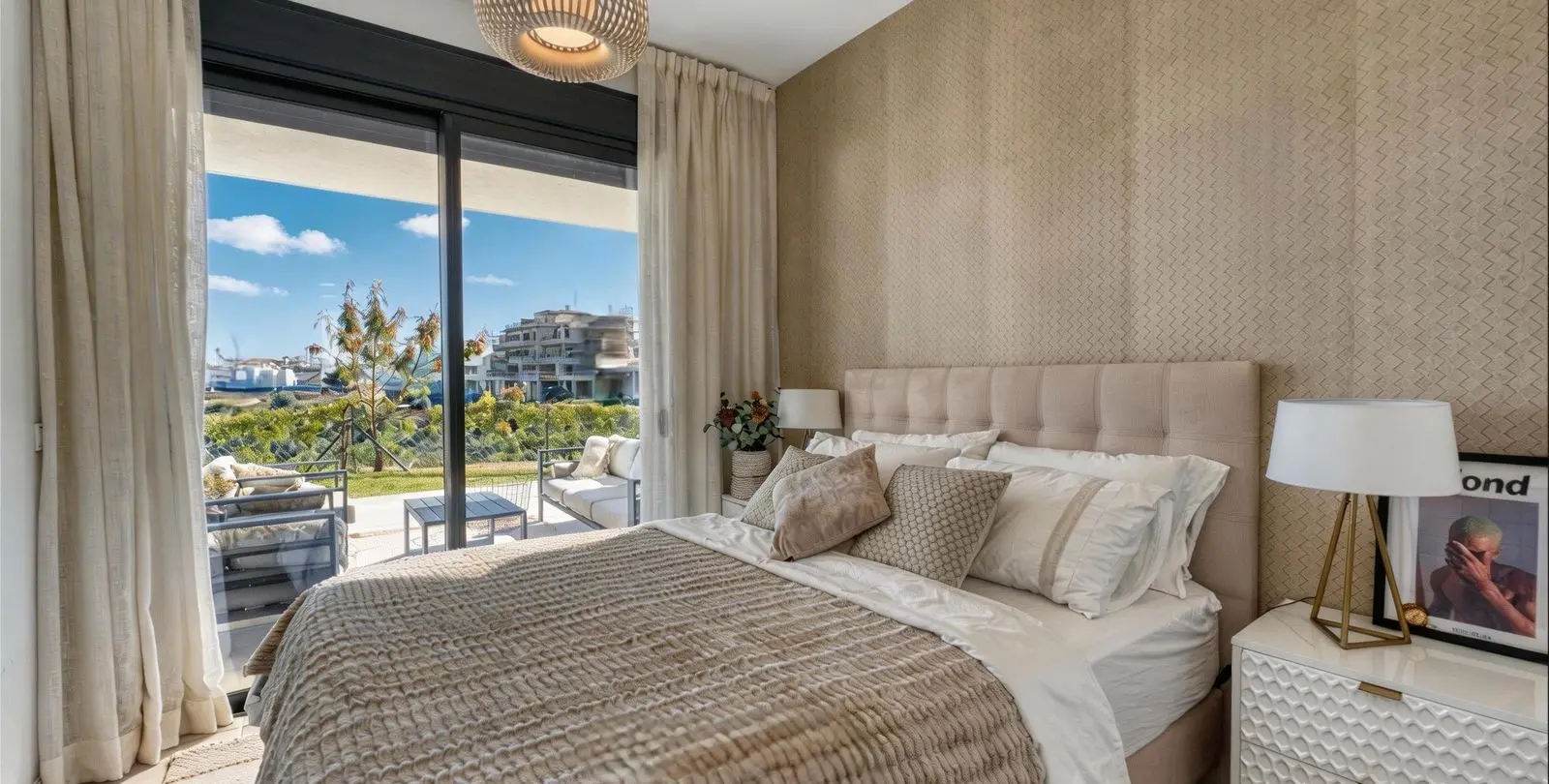 Sale of ground floor apartment in La Cala de Mijas 18