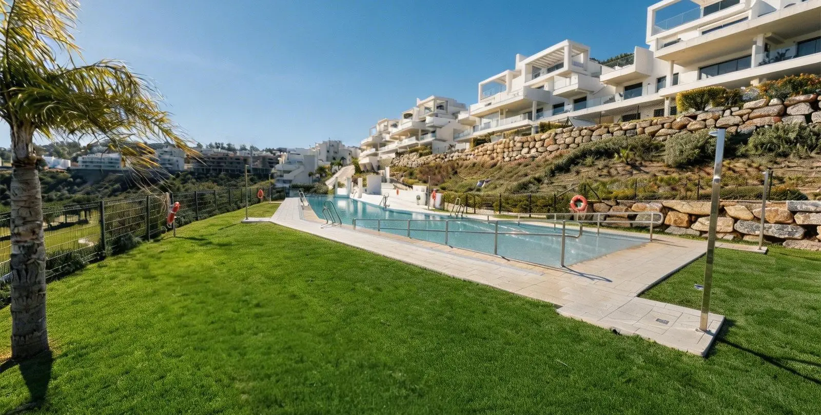 Sale of ground floor apartment in La Cala de Mijas 27