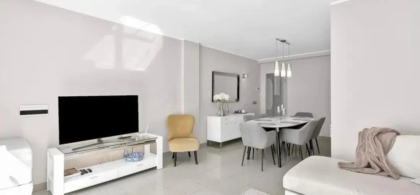 Venta de ático dúplex en El Paraiso 1