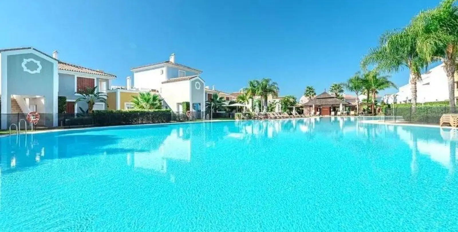 Venta de ático dúplex en El Paraiso 28