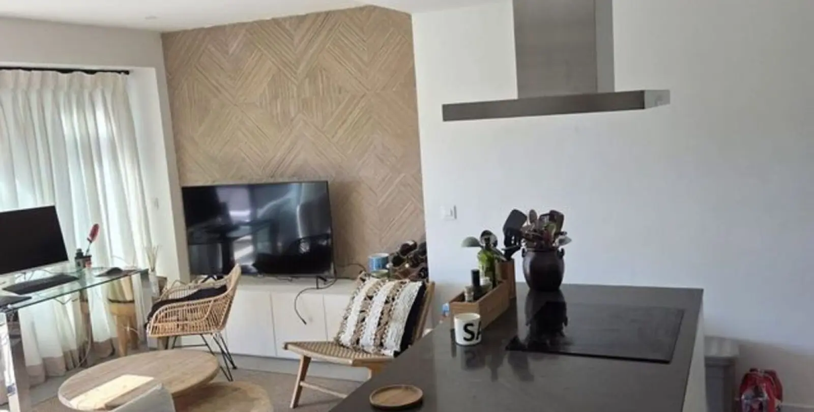 Sale of middle floor apartment in Estepona 9