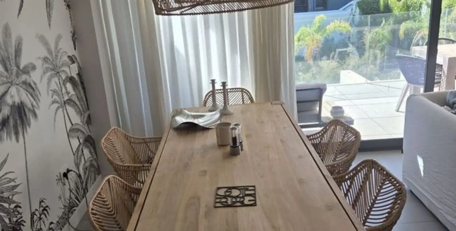 Sale of middle floor apartment in Estepona 14