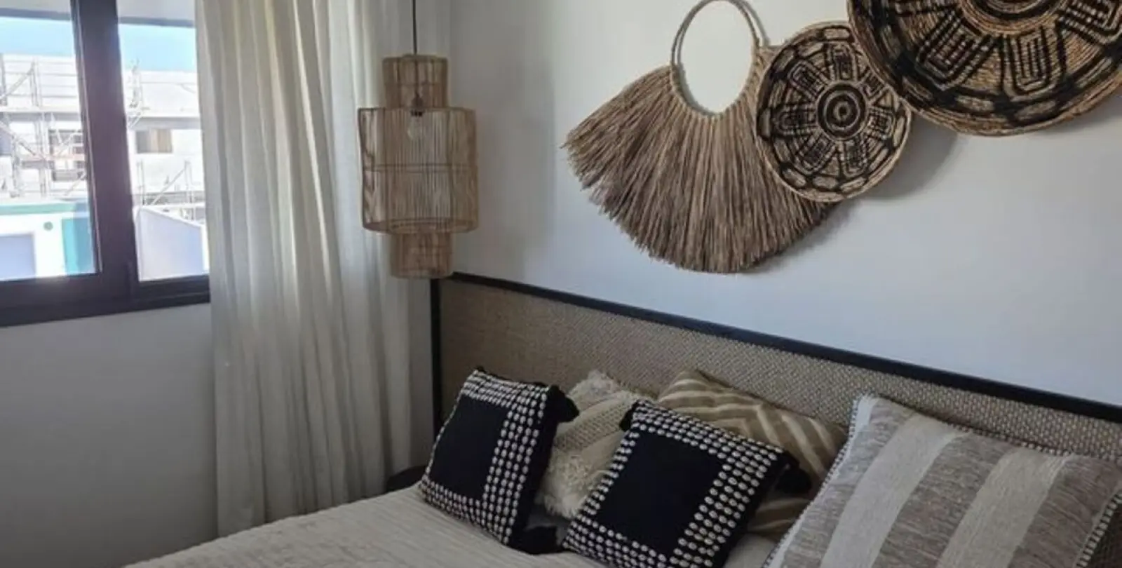 Sale of middle floor apartment in Estepona 18