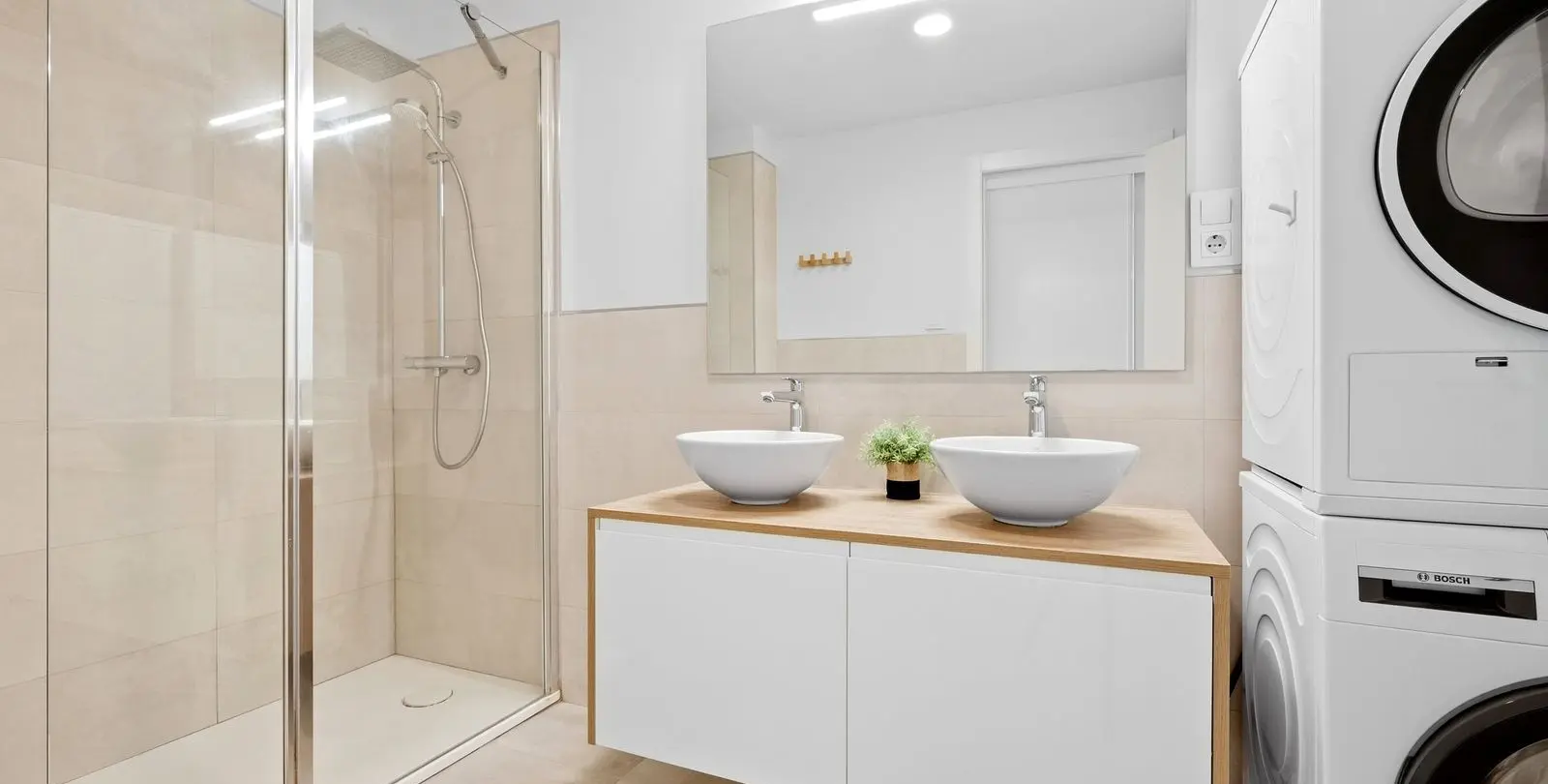 Продажа апартаментов на среднем этаже в Higueron 24