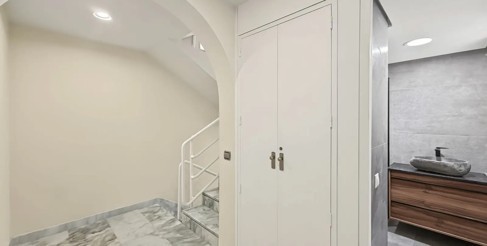Sale of townhouse in Cancelada 2