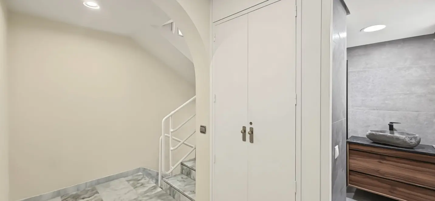 Sale of townhouse in Cancelada 1