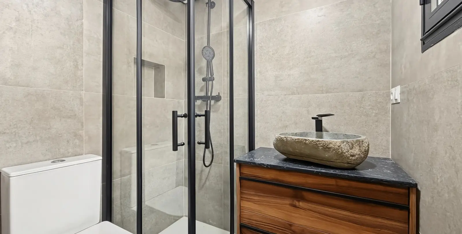 Sale of townhouse in Cancelada 3