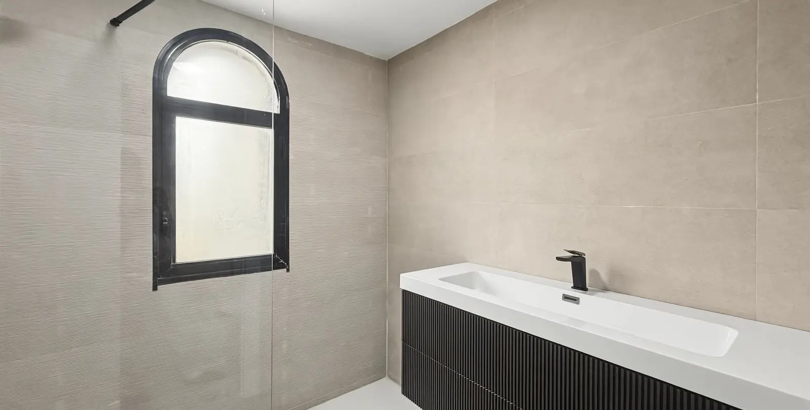 Sale of townhouse in Cancelada 33