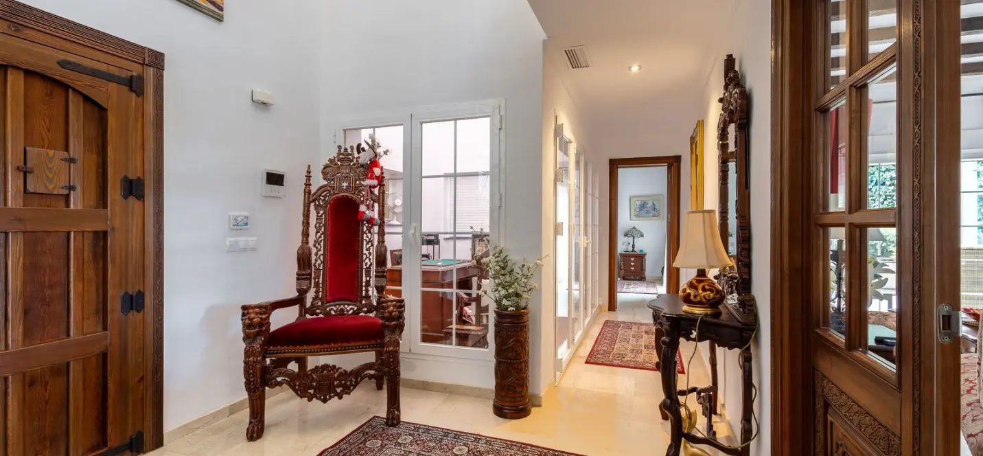 Sale of detached villa in Alhaurin Golf 2