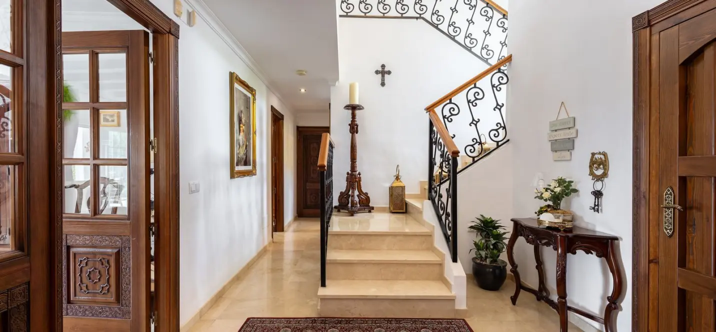 Sale of detached villa in Alhaurin Golf 3