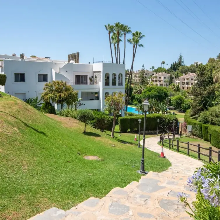 Sale of penthouse in La Quinta