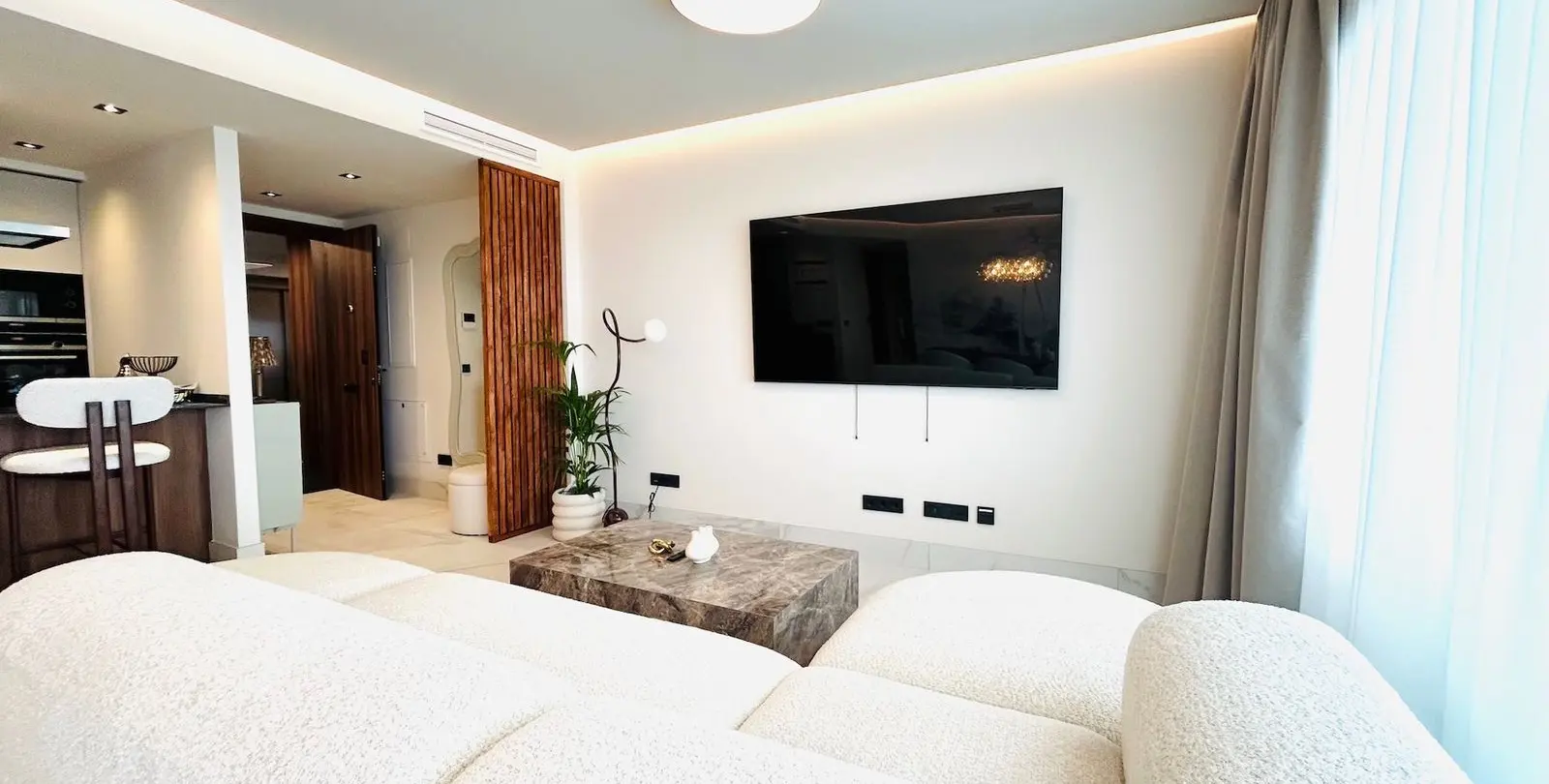 Продажа апартаментов на среднем этаже в San Pedro de Alcántara 6