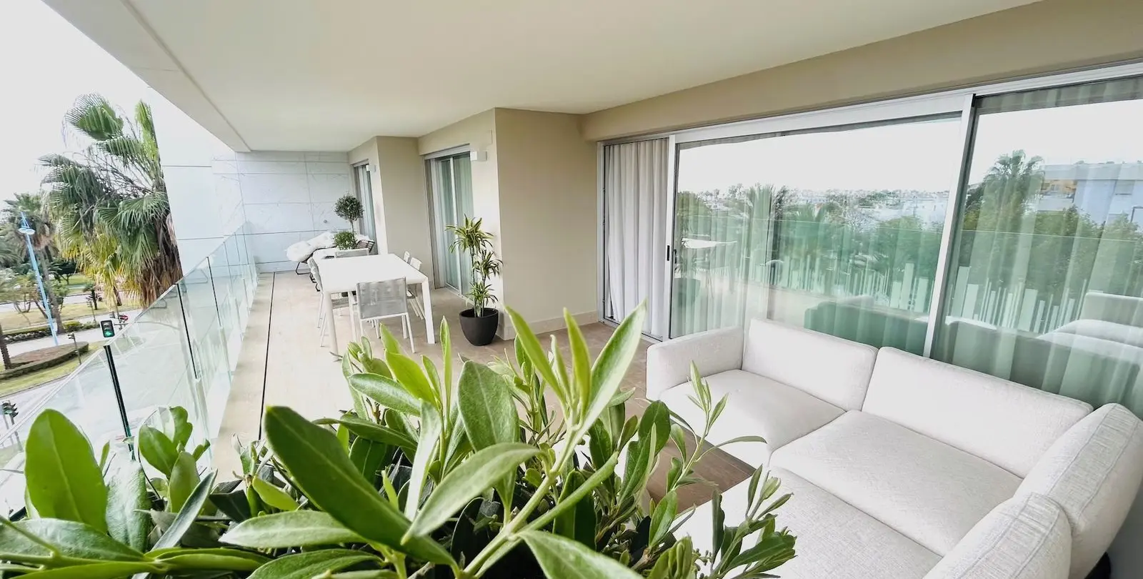 Продажа апартаментов на среднем этаже в San Pedro de Alcántara 12