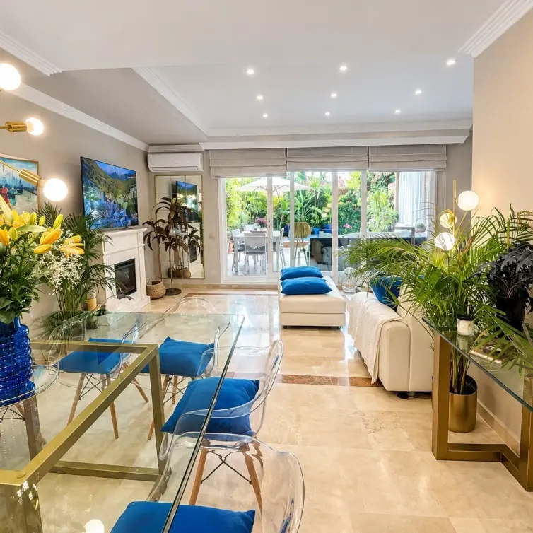 Sale of townhouse in Marbella
