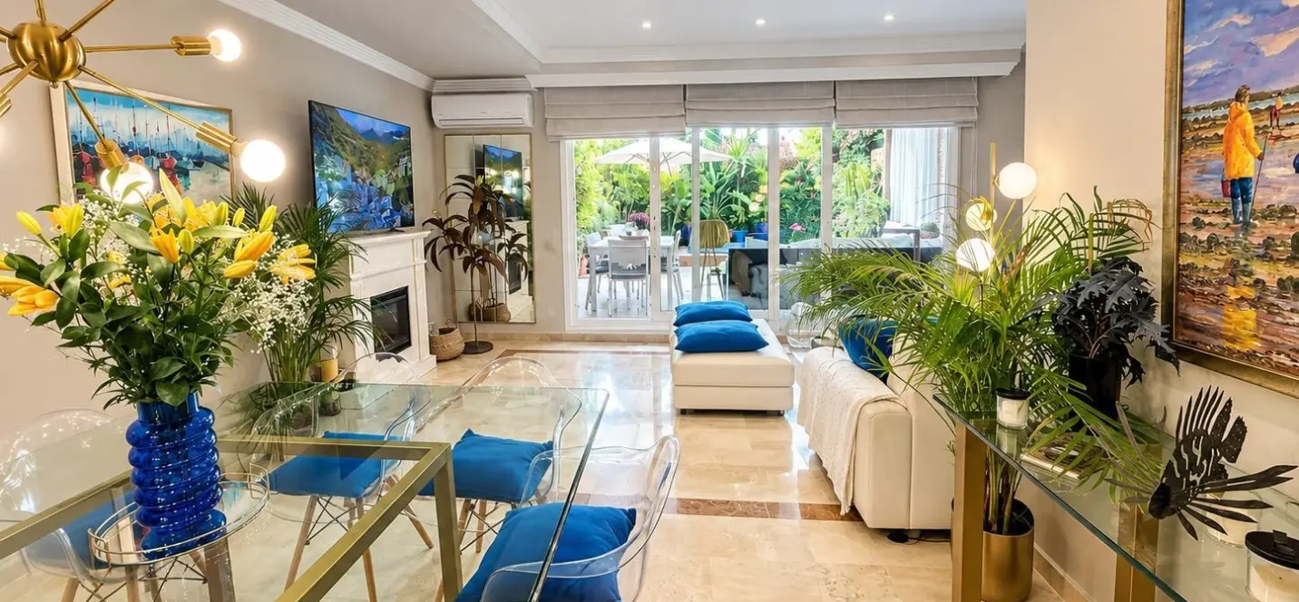 Sale of townhouse in Marbella 1